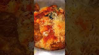 Chicken Biryani | Daily 500 Kg बनता है 😳 | Food Shorts | Indian Food | #shorts