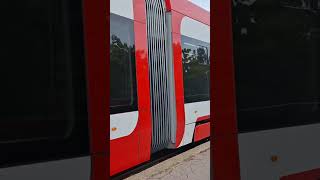 Příjezd linky 8 na zastávku Masarova v Brně 3x #brno #2023 #tramvaj #epic #video #videos #videoshort