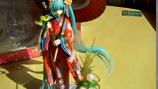 Hatsune Miku Hanairogoromo Stronger figure