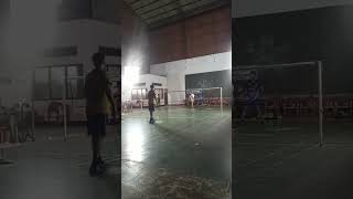 Badminton