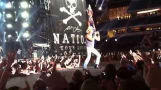 Kenny Chesney - Feel Like a Rockstar