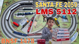 MAXIMUS WITH SANTA FE 2050 , BNSF 1478, BCOL 1914, LMS 5112 HORNBY TRAINS COLECTION