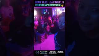 🕺🏽💃🏽 Gran Viejoteca en #SonSoneroSalsaBar con #PowerLive 🥳