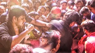 OMG 😱 Little Kid Falls Down In Front Of Actor Nikhil At SPY Movie Hindi Trailer Launch