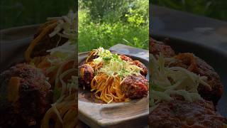 BEEF 🍖 WITH NOODLES 🍜🥣 WITH NATURE 😋😄🍗😭 #outdoorcooking #steakrecipes #wildernesscooking #cookingste