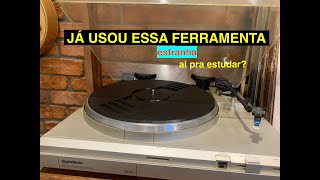 Isso ai é um toca-discos! Eu sei que voltou à moda... mas você já usou pra estudar música?