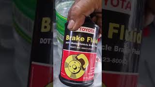 DIRTY BRAKE FLUID (CHANGE BRAKE FLUID(DIY) #howtofluid#brakerepair #brakeservice @kolokoygarage