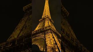 EIFEL TOWER