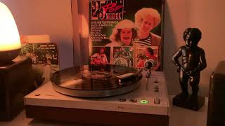 Paul revere and the raiders - let me vinyl