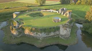 Vol en drône au dessus du château de la Royère (Estaimpuis - Belgique)