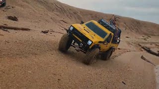 Pickup offroad in sea rc car mudding 59