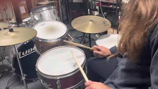 Seven Nation Army - White Stripes For drums part 1