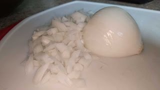 Best way to cut onions - افضل و اسرع طريقة لتقطيع البصل