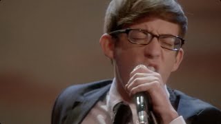 Addicted to Love - Glee Cast - Kevin McHale