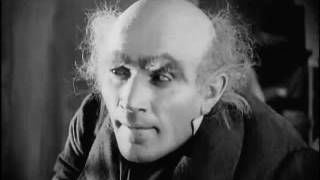 Nosferatu: A Symphony of Horror (1922)