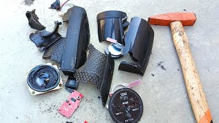 Destroyed bluetooth speaker ZQS1202