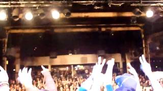 Suicidal Tendencies 'Pledge your allegiance' live from the stage, Paris, France 18/03/10