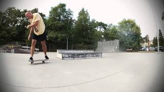 nollie flip noseslide