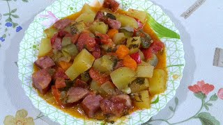 Рагу с колбасой и овощами. Красиво, ароматно и очень вкусно!