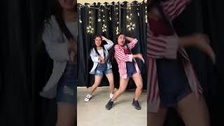 Mein Khiladi Tu Anari #dancer #meinkhiladi #viralshorts #shortvideo #duetdance