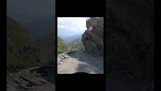 Most Dangerous Roads | India | Mountains | snowfall | Offroading | Shortfeed