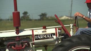 Tractor Tales: 1937 FARMALL F-20