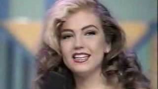 Thalia - Sabado Gigante 1993 Pt. 3 de 4