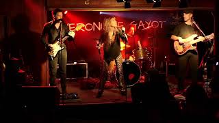 Véronique Gayot & Band – No Tears I Cry (Hafenbar Tegel, Berlin 01.11.2023)