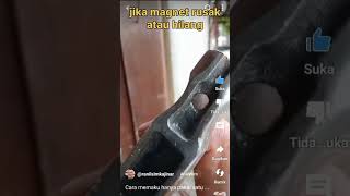 Tips tukang. Memaku dg palu pakai sebelah tangan