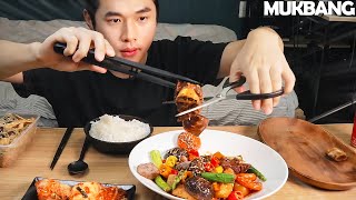 SPICY BRAISED BEEF SHORT RIBS MUKBANG 매운갈비찜 요리먹방! カルビの蒸し物 EATING SOUNDS