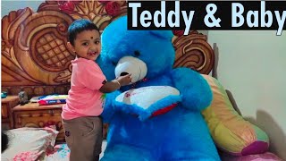 My Cuty Princes Paly With Teddy Bear,teddy bear trun around,Baby has in depth conversation with tedy