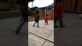 AZZAM 14bulan MAIN BOLA #short #shortvideo #bayilucu #bola