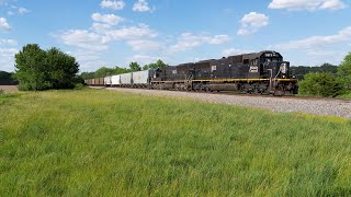 IC 1011 Leading CN A408 On The Champaign Sub - 6/3/22