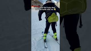 Poor turtle, but lucky her! 😂 #snowboard #ski #rollerskate #skateboard #turtleprotector