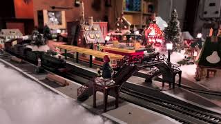 Christmas 2020 Running Sessions: Bachmann Hogwarts Express, Triang Albert Hall, Mehano Boing LRV