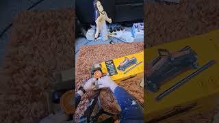 Unboxing a Halfords Jack How hard can it be Jesus