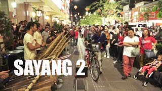 ANGKLUNG PAPAN ATAS DI YOGYAKARTA !! SAYANG 2 -- CALUNG FUNK MALIOBORO