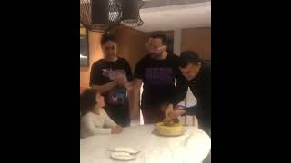 Taimur ali Khan singing happy birthday to you song 😘😘