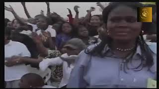 Yesu na linga (Live) - L'Or Mbongo & La Mano di Dio (Boulevard Triomphal, 2004)