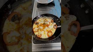 Tomatoes cheesy omllete #breakfastsong # #breakfastrecipes #cooking #breakfastrecipi  #food