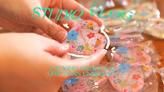 studio vlog 🍬 packing orders & griptoks unboxing 📦 ✨ toechi ✨