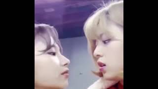 Twice üyelerinin gay oldugunun kaniti!!!!!