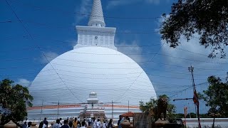 නිකිණි පුර පසළොස්වක පෝය අදයි | තෙරුවන් සරණයි.