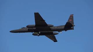 U-2.."Dragon Lady"..Aircraft Flying.