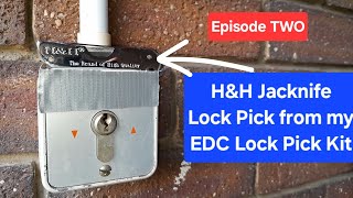 (359) Episode TWO - H&H Jacknife v electric shutter