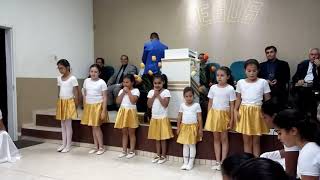 Coreografia Família - Cristina Mel ( ADORADORAS DO REI e ESTRELINHAS DE CRISTO) IEAD Vila Verde