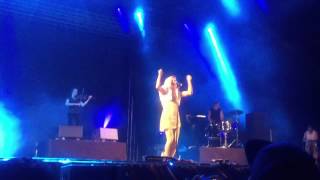 Zola Jesus - Night @Optimus Alive