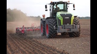 Claas Xerion 5000 cultivating with Horch Tiger 8 AS