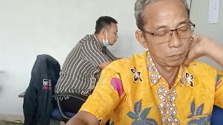 Live Menipu Teman Kerja