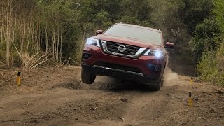 2017 Nissan Pathfinder | New Styling